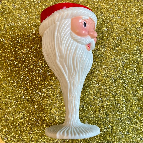 Easter Unlimited Santa Goblet - Picture 2 of 11